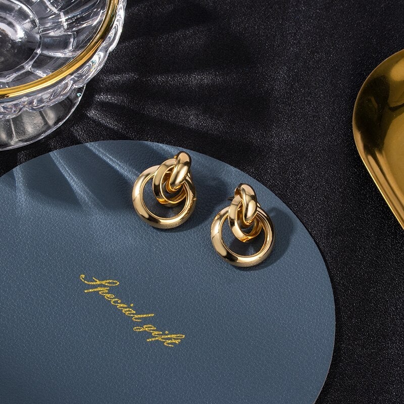 Exclusive Gold Earrings with a Luxurious design