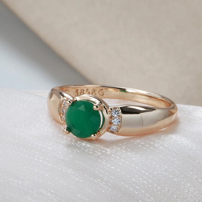 Gold with Circle Cut Emerald Zircon Ring