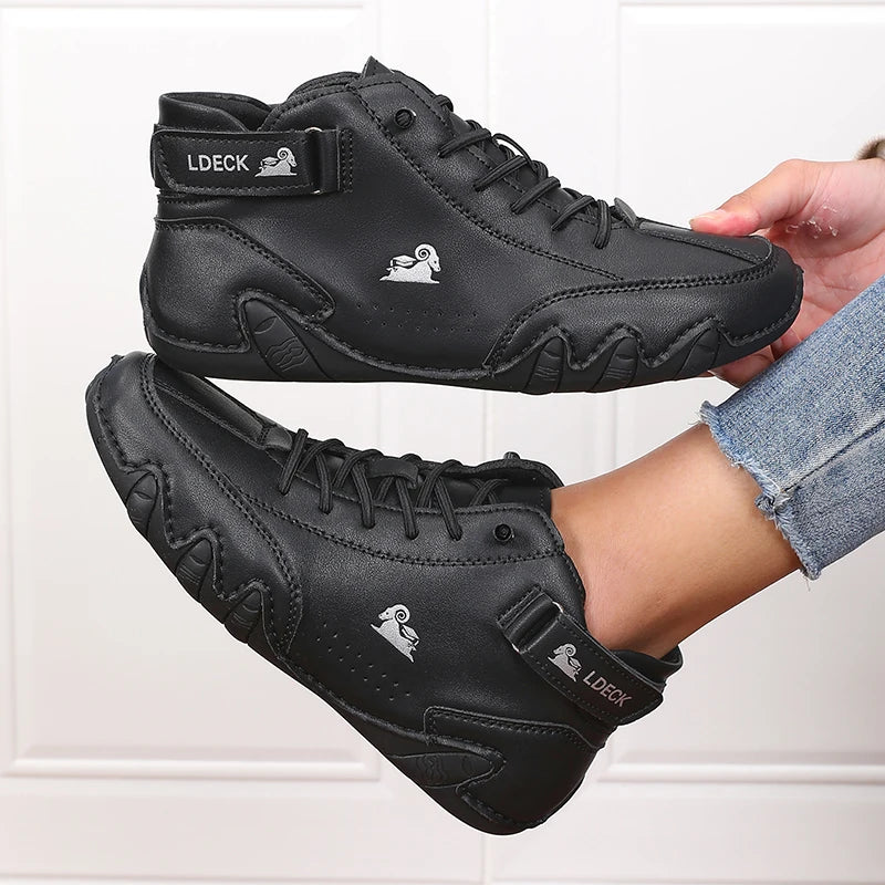 Riley | All-Day Comfort Walkers