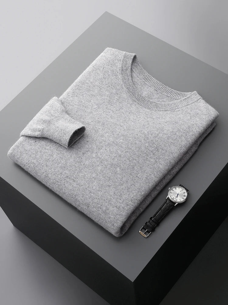 Adrian | Essential Crew Knit