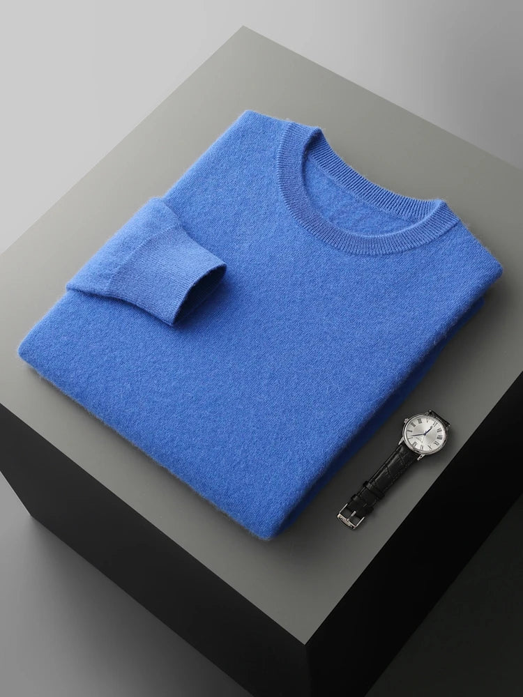 Adrian | Essential Crew Knit