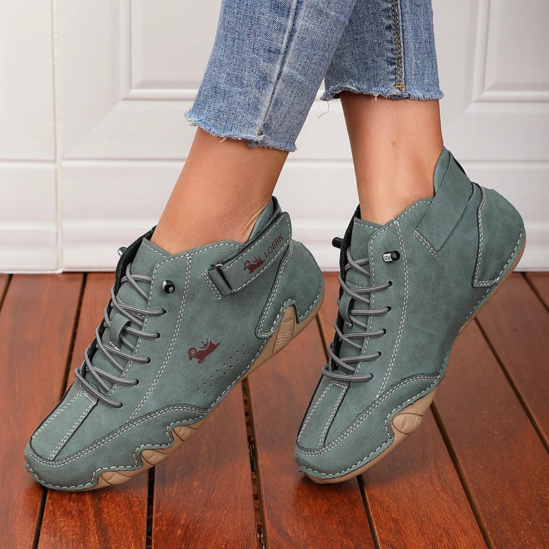 Riley | All-Day Comfort Walkers