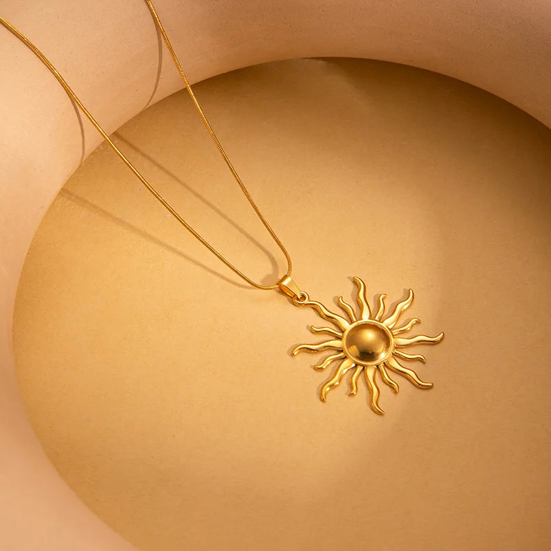 Stainless Steel Golden Fashion Sun Pendant Necklace