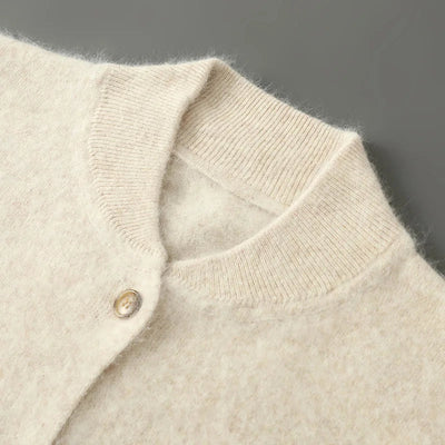 Caroline | Timeless Soft-Knit Sweater