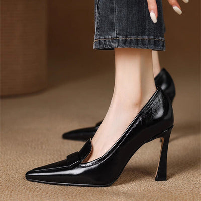 Vivienne | Chic Pointed Heel