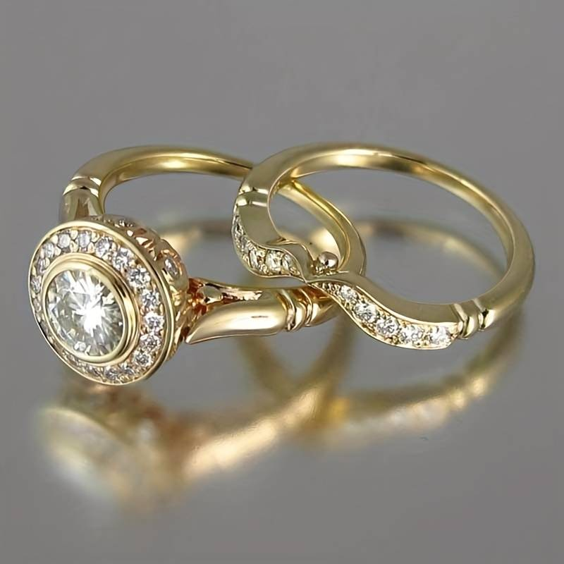 Exclusive Set of Gold Rings with Sparkling Ceramics