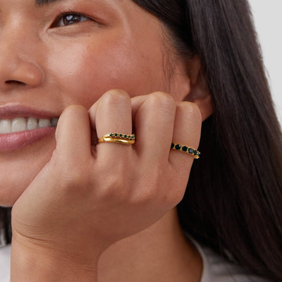 Mary - Emerald green layered ring