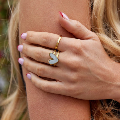 'Pure Heart' Gold ring